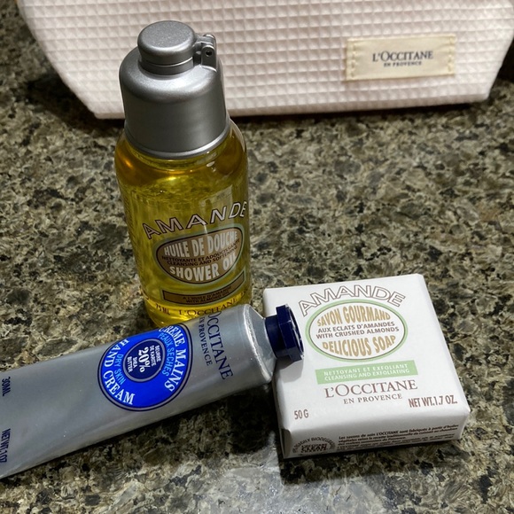 L’Occitane Gift Set - Picture 2 of 4